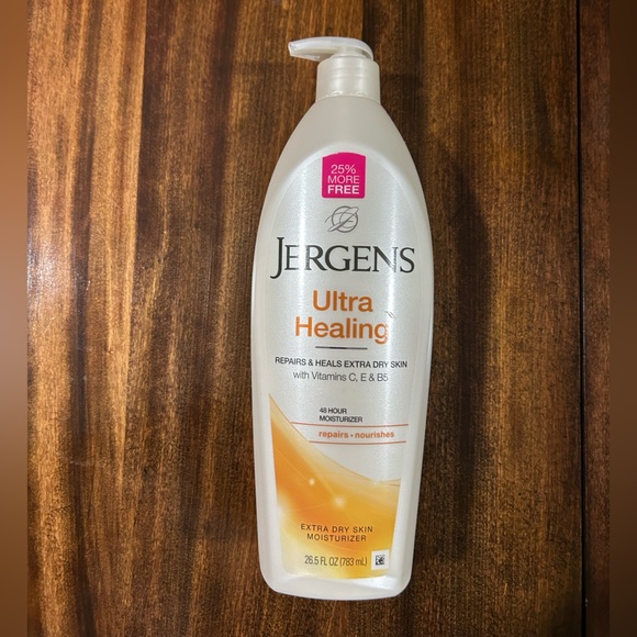 Jergens Other - Jergens Ultra Healing Extra Dry Skin Moisturizer